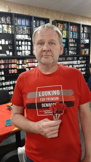 Šipky Jaromír Dostál.jpg